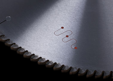 Pemotong Plastik / Aluminium Cutting Circular Saw Blade dengan Ceratizit Tips 450MM